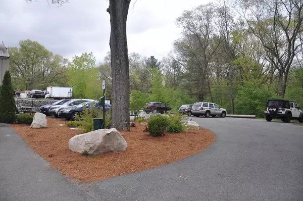 Northbridge, MA 01588,1700 Providence Road