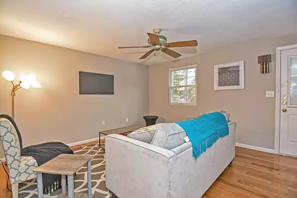 Ayer, MA 01432,75 Sandy Pond Rd #40