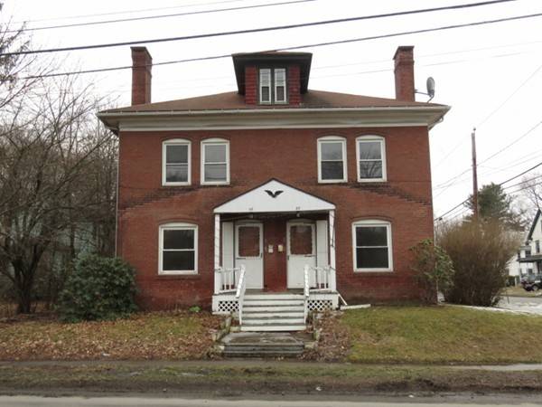 58-60 Elm St, Greenfield, MA 01301