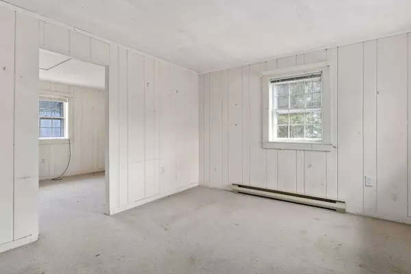 Provincetown, MA 02657,910 Commercial St #2