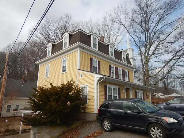 West Boylston, MA 01583,11 North Main