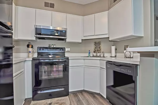 Taunton, MA 02780,750 Whittenton St #114