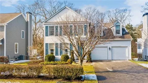 25 Sea Grass Way, North Kingstown, RI 02852