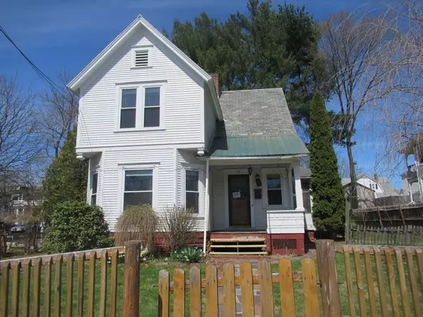 33 Devens, Greenfield, MA 01301
