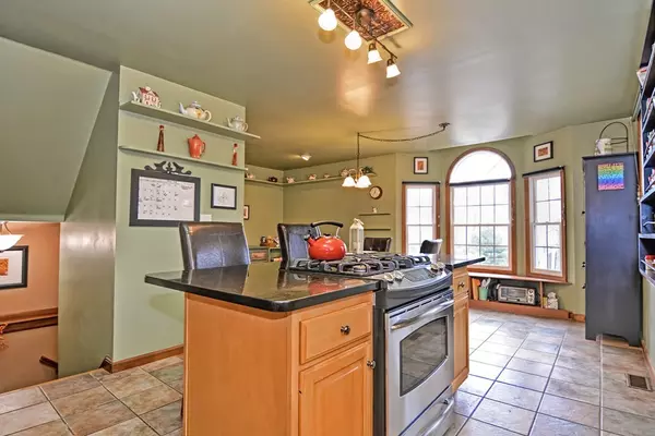 Plainville, MA 02762,14 Waltham Drive #14