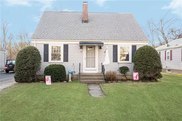 92 Haig Ave, Seekonk, MA 02771