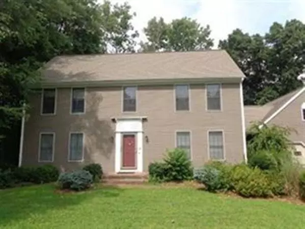 Agawam, MA 01001,22 Lakeview Cir