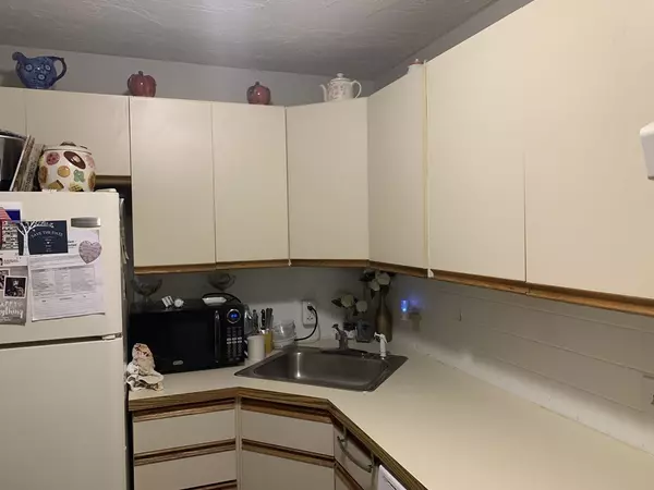 Mansfield, MA 02048,21 Erick Rd #20
