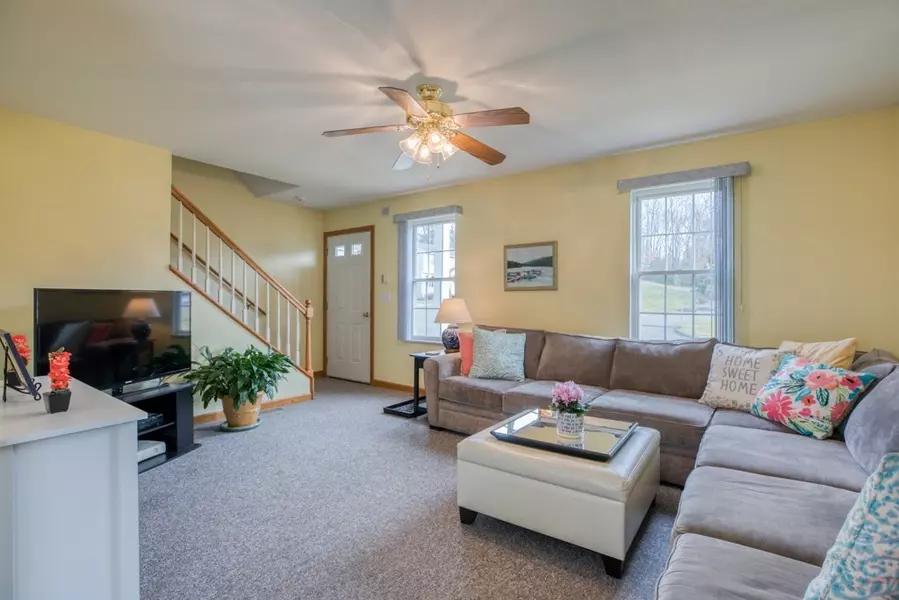 665 Center St #701, Ludlow, MA 01056