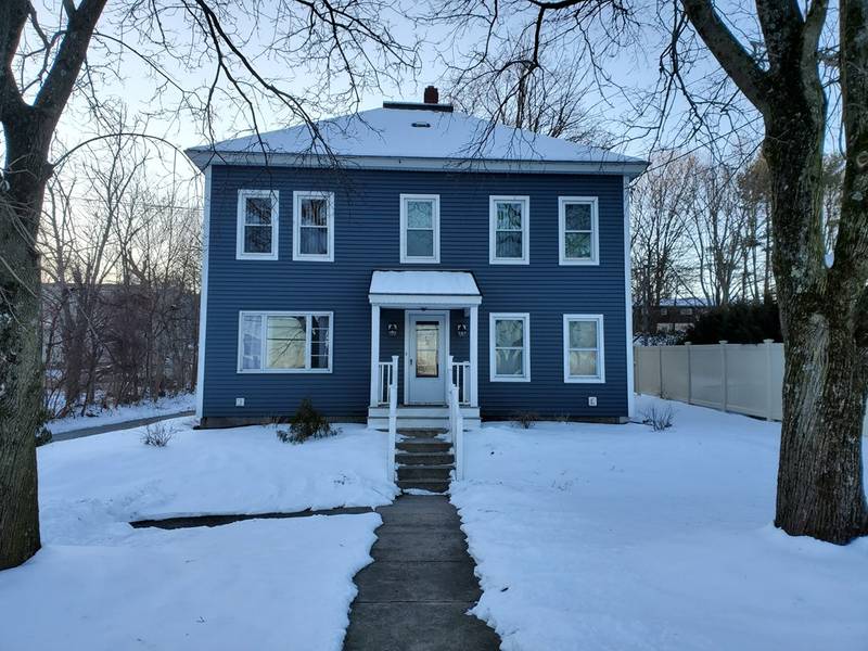 54 E Main St, Webster, MA 01570