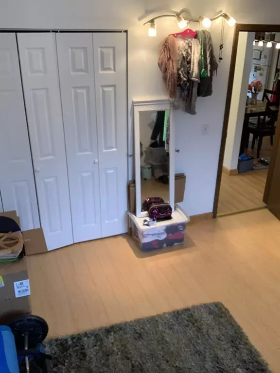 Westfield, MA 01085,82 S Maple St. #37