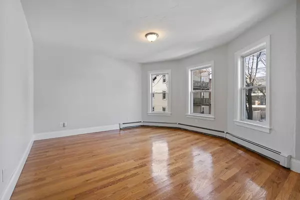 Boston, MA 02122,23 Elm #1