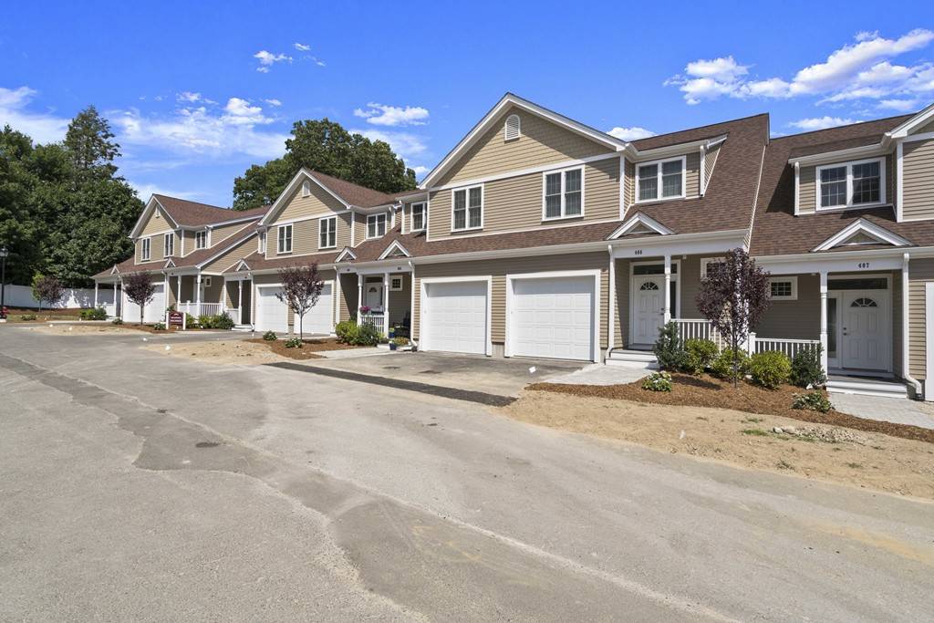 70 Endicott Street #1406, Norwood, MA 02062