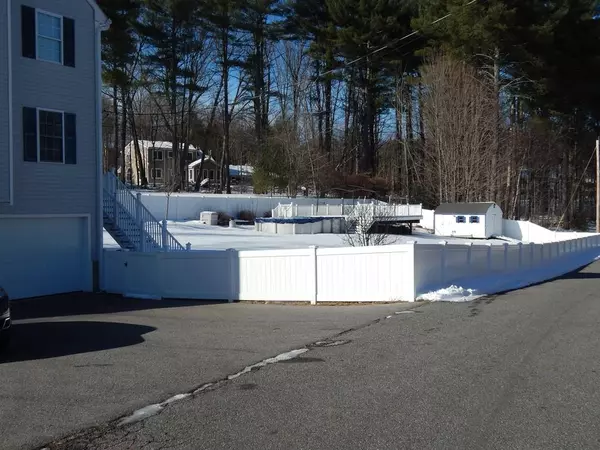 Pepperell, MA 01463,2 April Ln