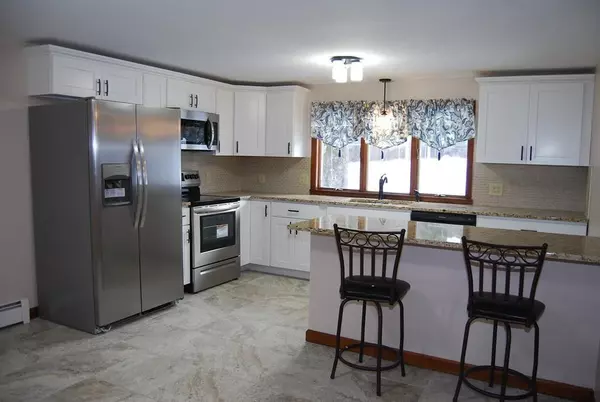 Palmer, MA 01080,2142 Palmer Rd