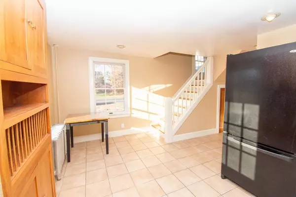 Agawam, MA 01001,41 Elm St