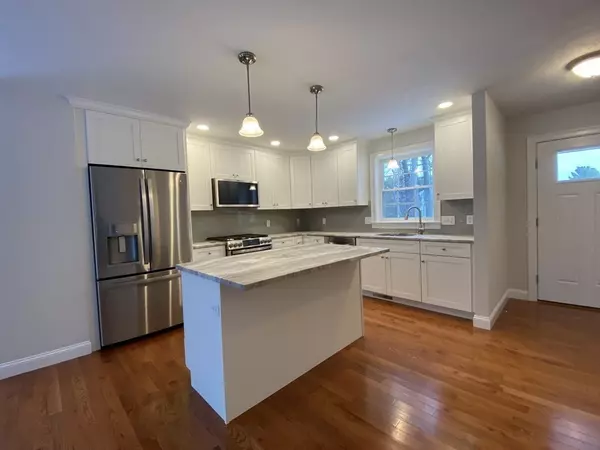 Ayer, MA 01432,2 Riley Jayne Lane