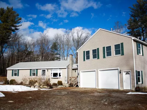 9 Wilkele Road, Sandown, NH 03873