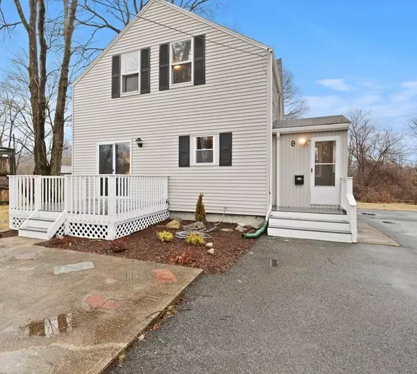 9 Garden Ct, Sharon, MA 02067