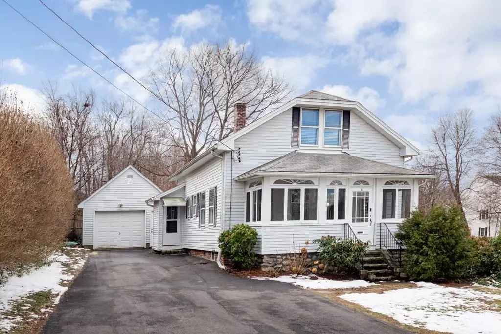 West Boylston, MA 01583,6 Highland Ave