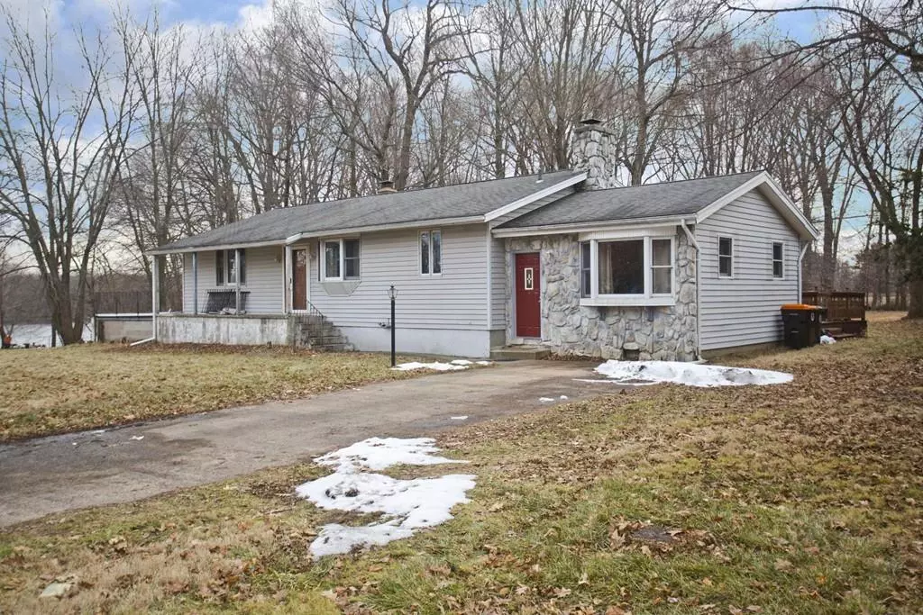 Agawam, MA 01001,104 Kanawha Ave