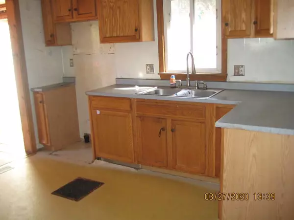 Palmer, MA 01069,125 State St