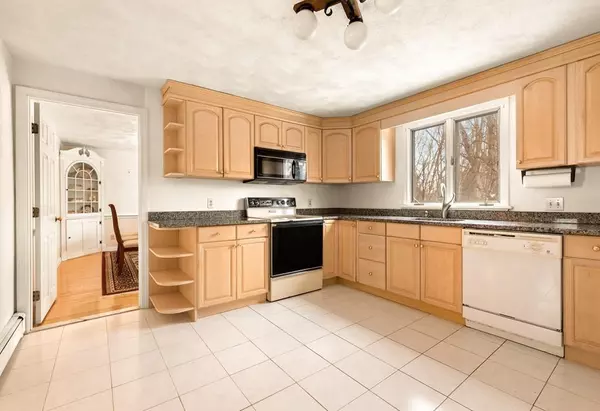Acton, MA 01720,28 Duggan Rd