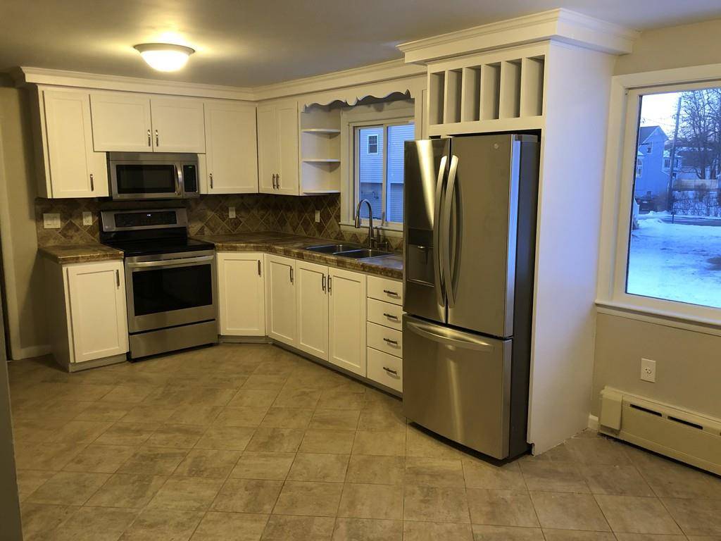 Worcester, MA 01604,7 Enid St
