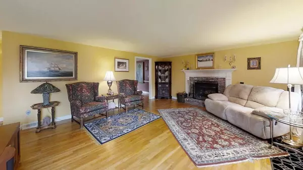 Yarmouth, MA 02675,865 West Yarmouth Road