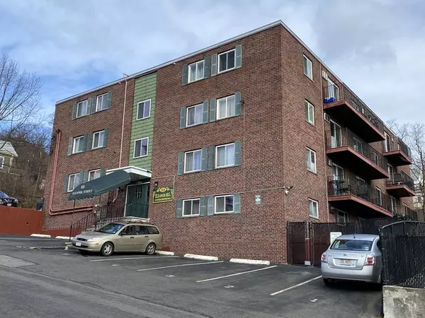 55 Eleanor St #6, Chelsea, MA 02150