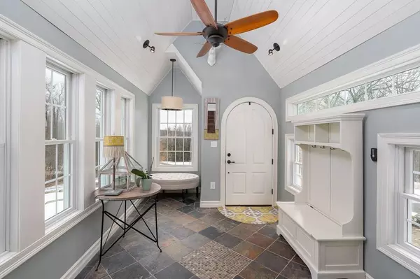 Westhampton, MA 01027,220 Northwest Road