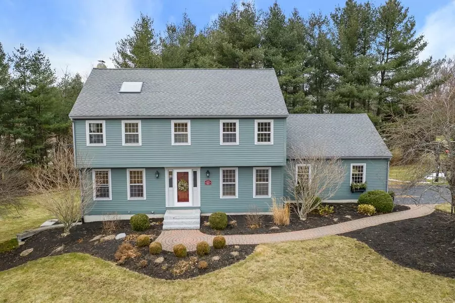 5 Buckboard Drive, Westford, MA 01886