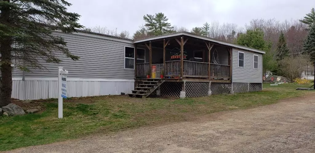 100 Elm St L:26 (Aka 26 Balsam Dr., Boscawen, NH 03303