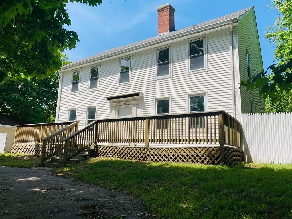 Tiverton, RI 02878,439 Main Rd