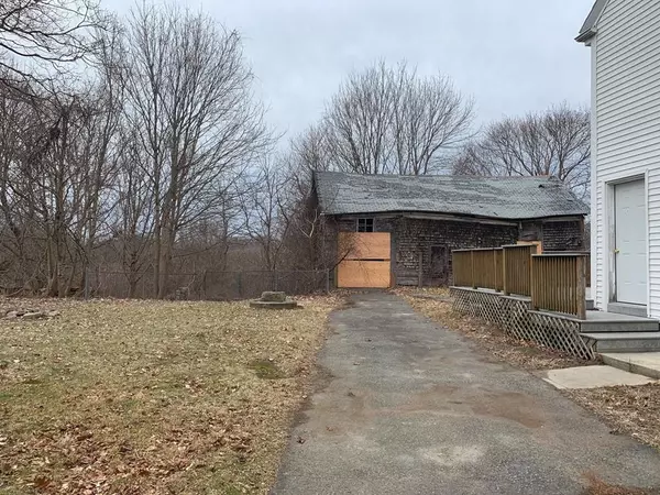 Tiverton, RI 02878,439 Main Rd