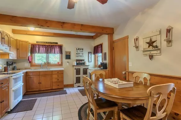 West Boylston, MA 01583,471 Prospect St