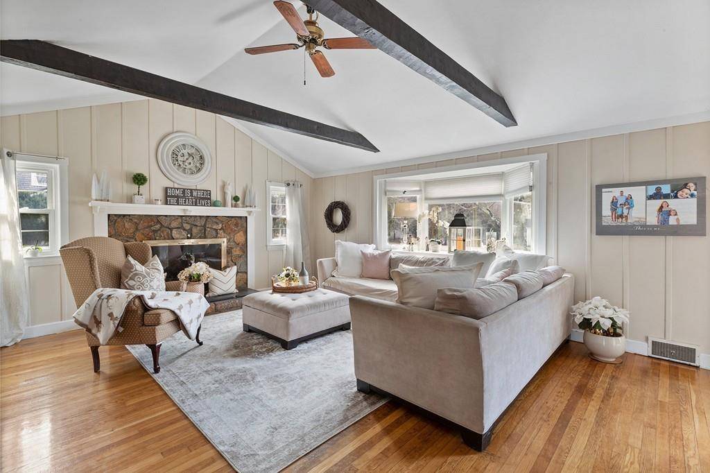 432 Country Way, Scituate, MA 02066