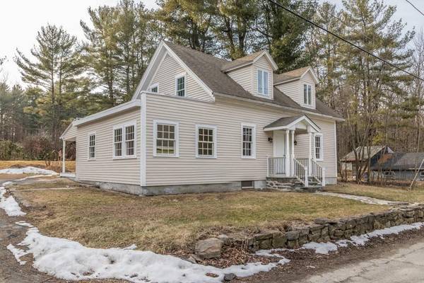 326 Ponakin Road, Lancaster, MA 01523