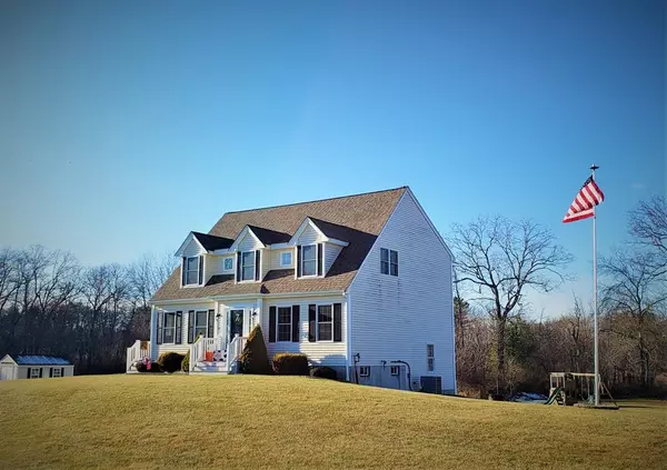Taunton, MA 02780,39 Sydneys Way