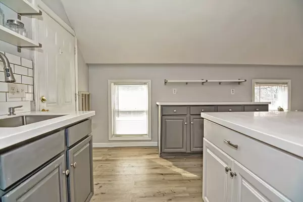 Attleboro, MA 02703,76 Turner Street