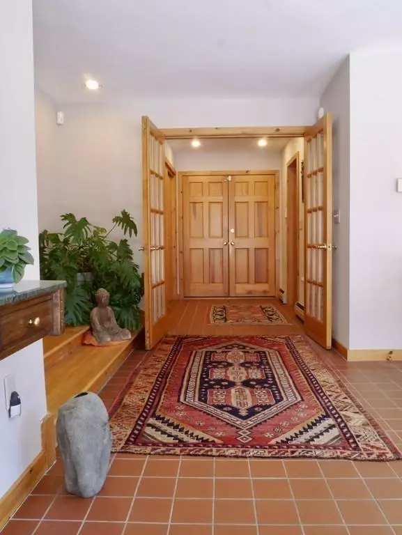 Leverett, MA 01054,83 Shutesbury Rd