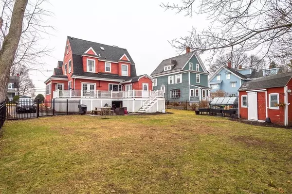 Peabody, MA 01960,8 Gardner St