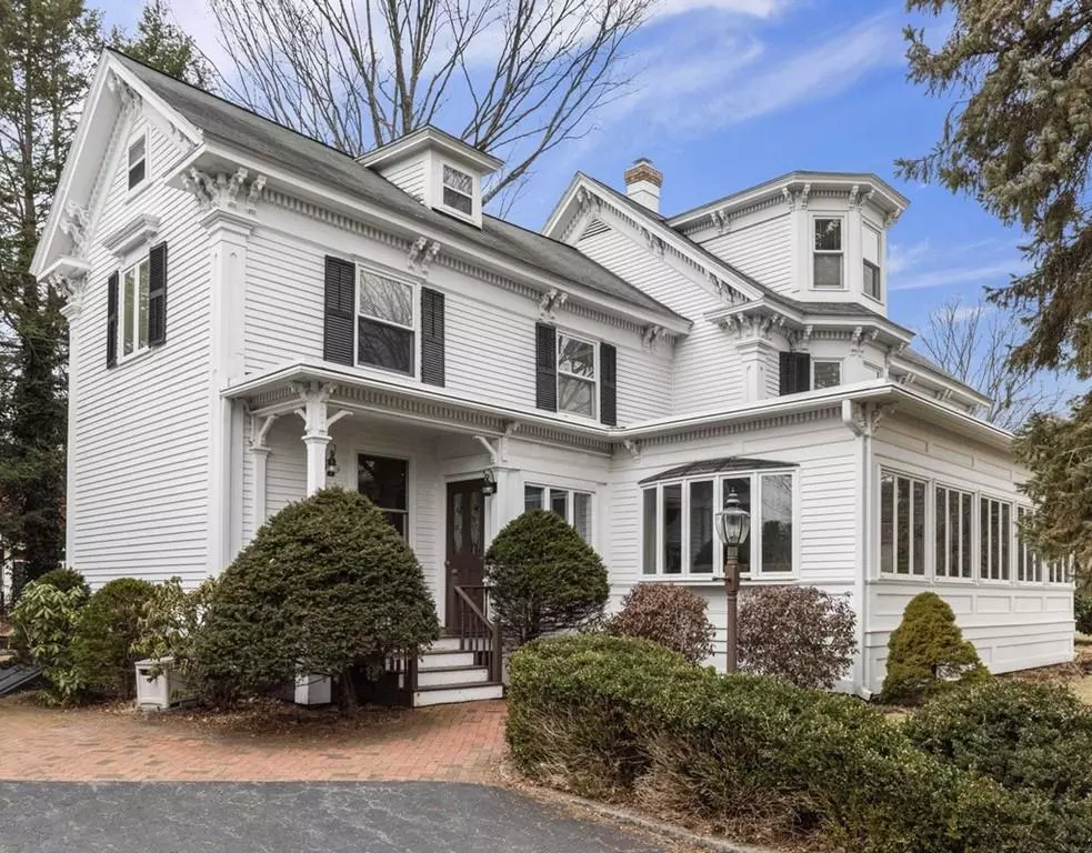 Westborough, MA 01581,76 West Main St