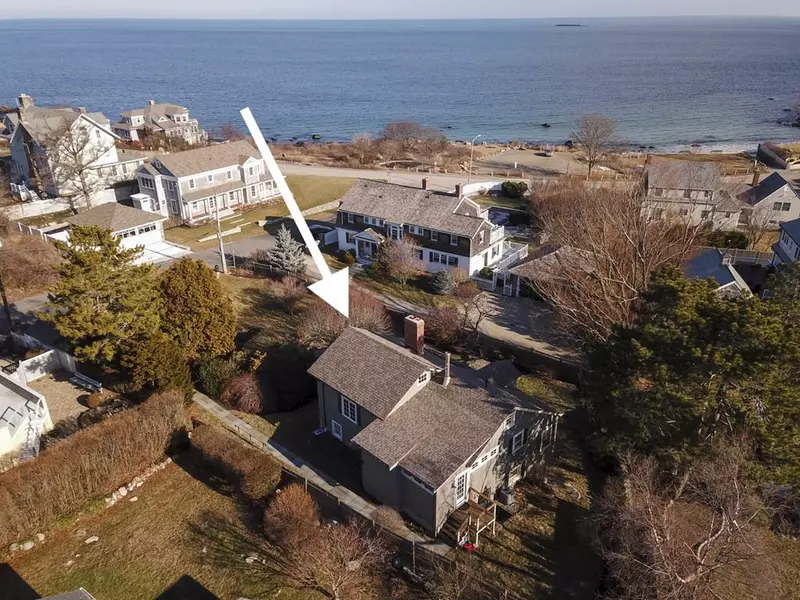 7 Harraden Avenue, Rockport, MA 01966