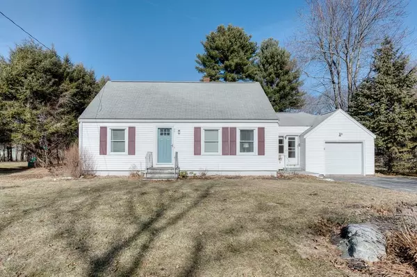 97 Fisher St, Westborough, MA 01581