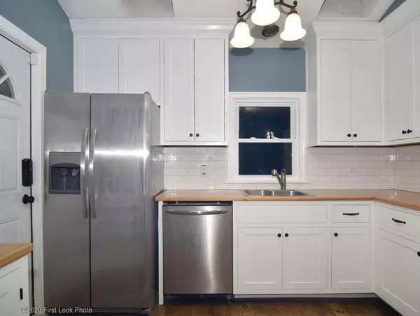 Attleboro, MA 02703,50 Collins St
