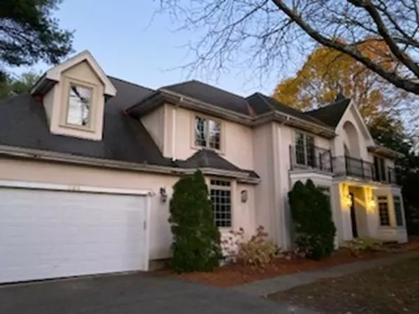 Newton, MA 02459,384 Dudley Rd