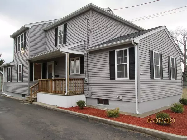Taunton, MA 02780,352 Washington St