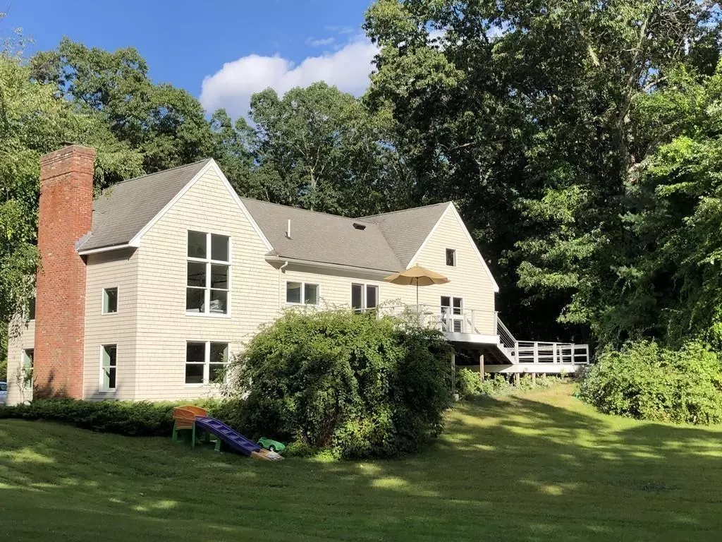 Carlisle, MA 01741,43 Prospect Street