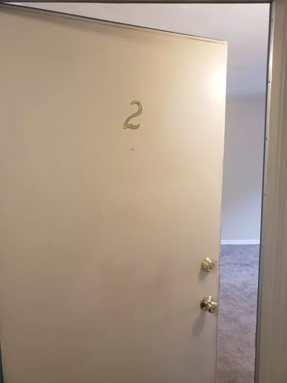 Rutland, MA 01543,176 Maple Ave #3-2